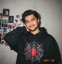 Emad Khan - Male escort in Islamabad