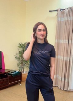 Eman Model - escort in Al Manama Photo 8 of 10