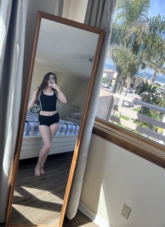 Emberlyn Slade - escort in Bali Photo 9 of 11