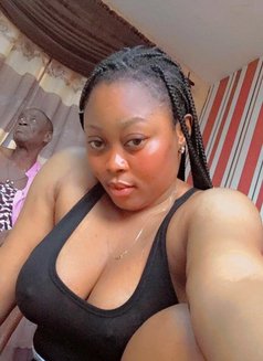 Emelda - escort in Lagos, Nigeria Photo 3 of 3