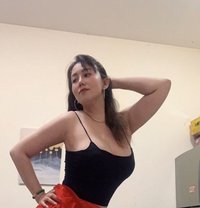 Emely mina - escort in Singapore