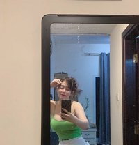 Emely mina - puta in Berlin Photo 6 of 6