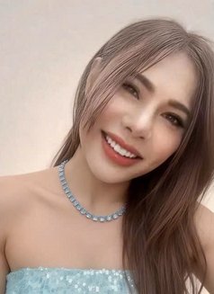 Emelykim - escort in İstanbul Photo 4 of 4