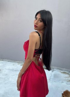 Emerald - escort in Mumbai Photo 5 of 6