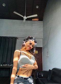 Emi Fernando - escort in Galle Photo 2 of 3