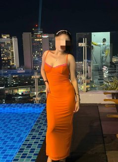 EMI - escort in Colombo Photo 5 of 5