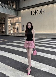 Emi - escort in Ho Chi Minh City Photo 3 of 5