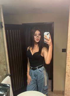 Scarlet - Transsexual escort in Candolim, Goa Photo 19 of 19