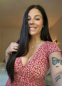 Emilie Sweet and Erotic Service - escort in London Photo 4 of 6