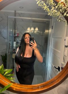 Emilie Sweet and Erotic Service - escort in London Photo 5 of 6