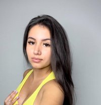 Emilie Weaver - escort in London