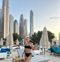 Emilly - puta in Dubai Photo 3 of 4