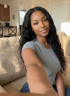 Emily Arrival Anal Sex No Condom S - escort in Mumbai Photo 4 of 7