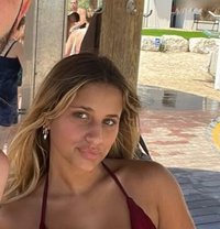 Emily - escort in Montreal