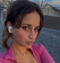 Emily - escort in Vienna