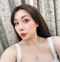 Emily Deepthroat Rimming Squirting - puta in Al Manama Photo 9 of 9