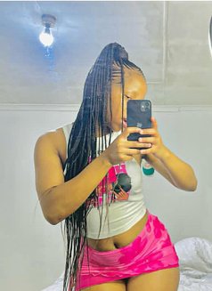 Emily - escort in Ahmedabad Photo 1 of 6