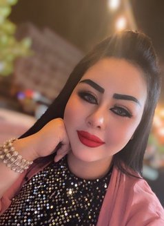 Emily. - escort in Muscat Photo 2 of 9