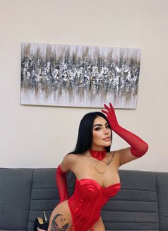 Emily the best GFE in JVC - puta in Dubai Photo 22 of 23
