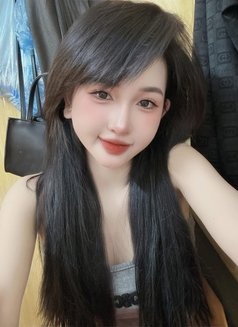 Emily Full Service Good Sexxx 🥰 - puta in Dubai Photo 1 of 6