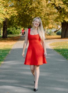 Emily - GFE/PSE/Kink independent escort - escort in Mumbai Photo 12 of 15