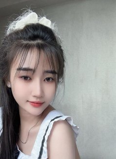 Emily, Good Service to Your Satisfaction - escort in Singapore Photo 7 of 7