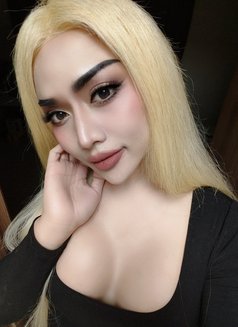 Emily al barsha1 - Acompañantes transexual in Dubai Photo 1 of 9