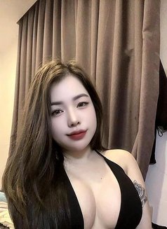 Emily Independent - puta in Doha Photo 4 of 5