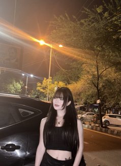 Emily - Transsexual escort in New Delhi Photo 19 of 23