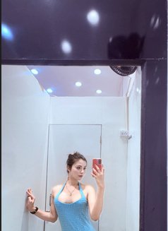 Emily - Transsexual escort in New Delhi Photo 21 of 23