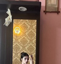 Emily - Transsexual escort in New Delhi