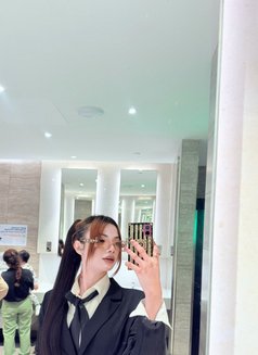 Emily - Transsexual escort in New Delhi Photo 23 of 28