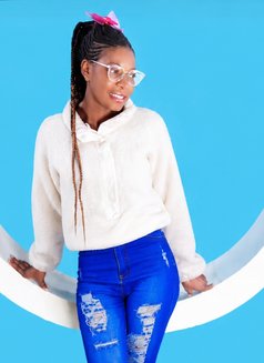 Emily - puta in Nairobi Photo 1 of 1
