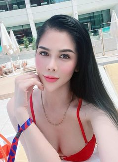 Emily New to Singapore - puta in Singapore Photo 2 of 7