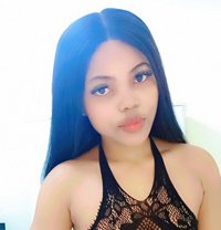 Emily Outcall and Incall Service Full - puta in Muscat