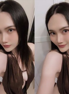 Emily So Hot - Transsexual escort in Chiang Mai Photo 3 of 5