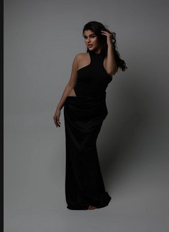 Emily - escort in Dubai Photo 11 of 12