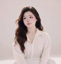 Emily - escort in Dubai