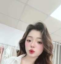 Emily - escort in Dubai