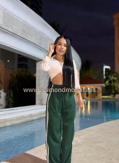 Emily Young Spanish the best GFE - escort in Doha Photo 13 of 13