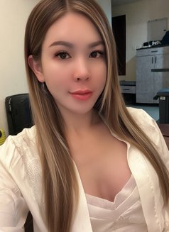 Emily - Your Dream Encounter Awaits - escort in Dubai Photo 19 of 21