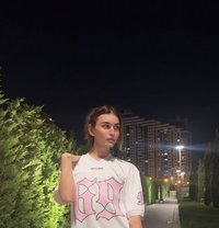 EmilyyLadboy21cm - Transsexual escort in Dubai
