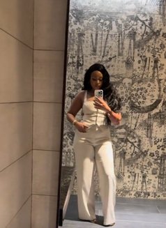 Eminent olive - escort in Dehradun, Uttarakhand Photo 12 of 13