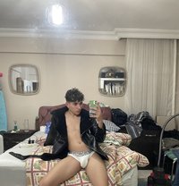 Emir Can - Male escort in İstanbul