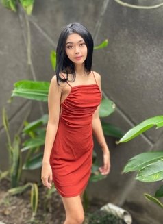 Emira Teen - escort in Bali Photo 4 of 6