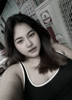 Emirin - escort in Bangkok Photo 6 of 7