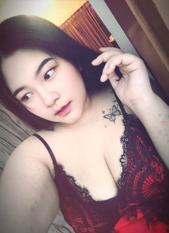 Emirin - puta in Bangkok Photo 5 of 7