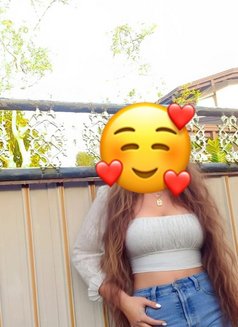 Emisha - escort in Colombo Photo 4 of 8