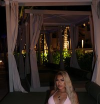 Emita - puta in Phuket Photo 8 of 8