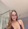 Emma sweet face, wild energy. - escort in Cebu City Photo 18 of 20